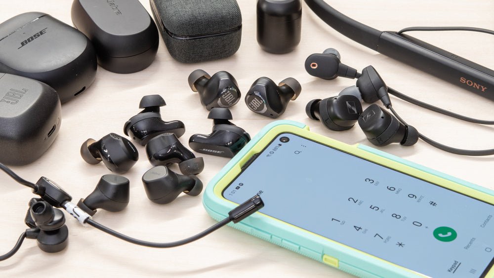 Bluetooth earbuds in Pakistan
