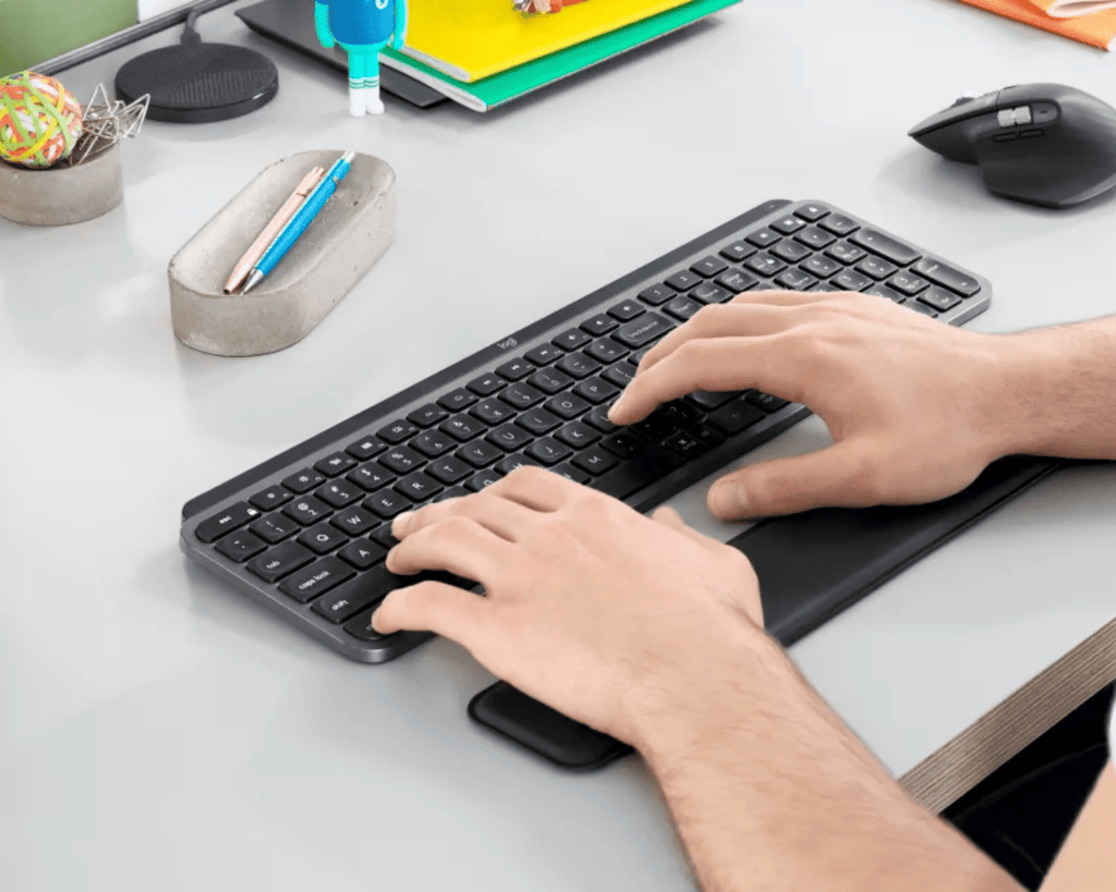 Logitech MX Keys Advanced Wireless Illuminated Keyboard - Al Hamd Tech